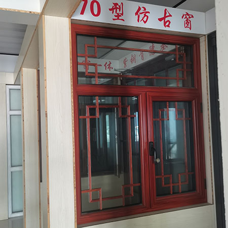 仿古窗